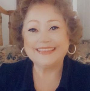 Meet your Posher, Lynda